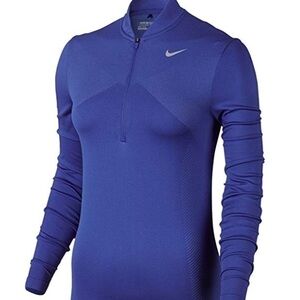 NWT Nike Golf Top